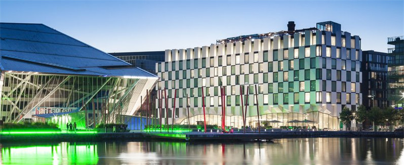 絢麗的現(xiàn)代酒店外觀 絢麗的現(xiàn)代酒店外觀