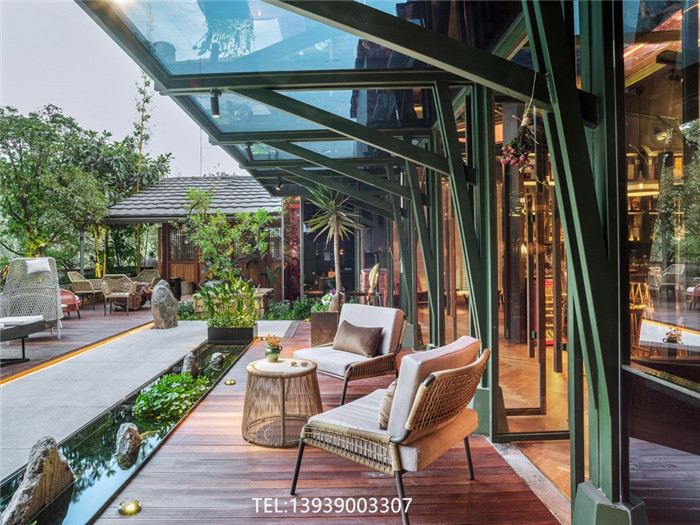 鬧中取靜的喜舍隱市精品酒店屋頂花園設(shè)計方案賞析