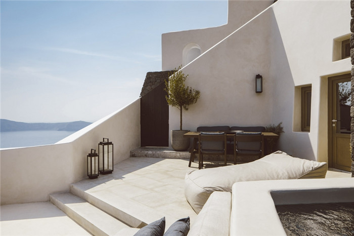 白色極簡風(fēng)圣托里尼島Vora別墅式酒店設(shè)計(jì)方案