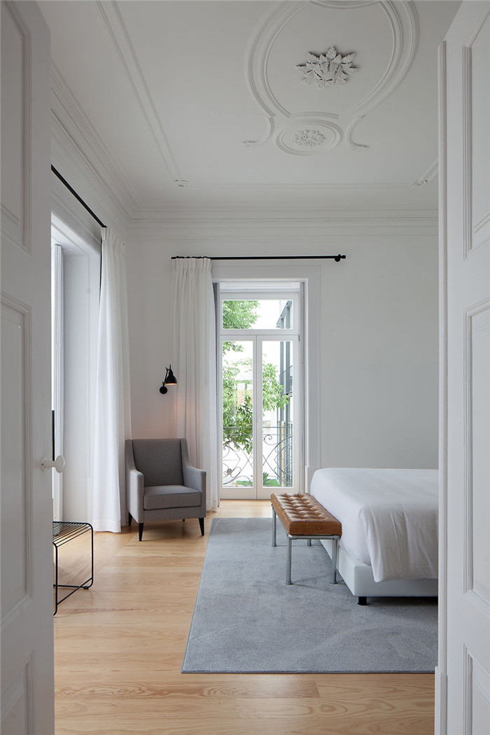 國外極致簡約風(fēng)精品酒店客房設(shè)計(jì)方案