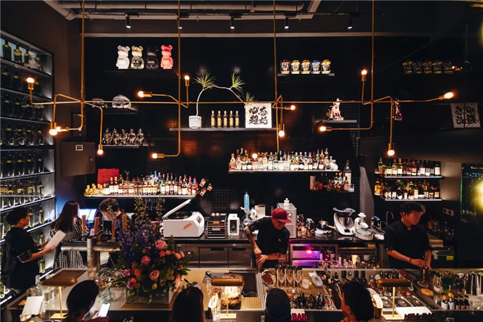 一場文化藝術(shù)的設(shè)計師酒店對話 杭州星瀾酒店MILL酒吧設(shè)計方案 一場文化藝術(shù)的設(shè)計師酒店對話 杭州星瀾酒店MILL酒吧設(shè)計方案