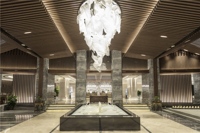 白族文化度假酒店設(shè)計 大理國際酒店大廳設(shè)計案例賞析 白族文化度假酒店設(shè)計 大理國際酒店大廳設(shè)計案例賞析