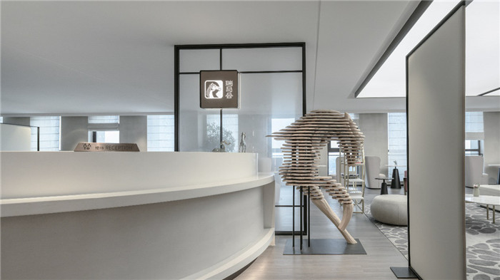 勃朗商務(wù)酒店設(shè)計(jì)公司推薦瑞盛國際俱樂部酒店設(shè)計(jì)方案 勃朗商務(wù)酒店設(shè)計(jì)公司推薦瑞盛國際俱樂部酒店設(shè)計(jì)方案