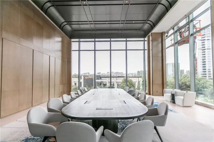 勃朗走進(jìn)杭州遠(yuǎn)洋凱賓斯基酒店 見證百年酒店變遷 勃朗走進(jìn)杭州遠(yuǎn)洋凱賓斯基酒店 見證百年酒店變遷