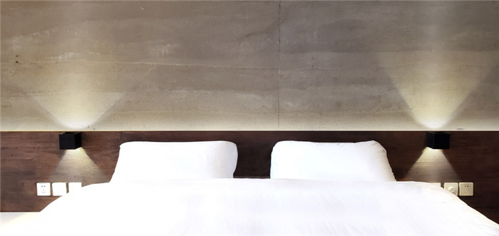 冷靜又克制 玫瑰莊園反傳統(tǒng)精品度假酒店客房設(shè)計方案 冷靜又克制 玫瑰莊園反傳統(tǒng)精品度假酒店客房設(shè)計方案