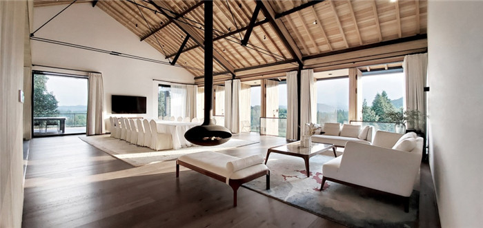 冷靜又克制 玫瑰莊園反傳統(tǒng)精品度假酒店會議室設(shè)計方案 冷靜又克制 玫瑰莊園反傳統(tǒng)精品度假酒店會議室設(shè)計方案