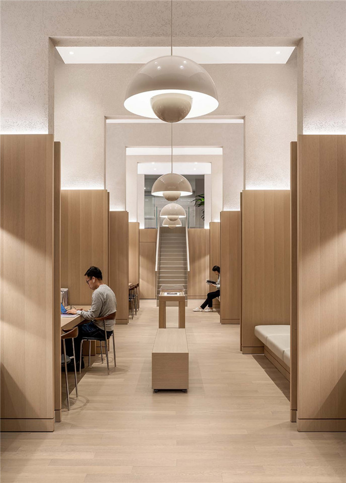 酒店圖書館設(shè)計-念念行旅 一個主打閱讀的小型精品酒店設(shè)計案例 酒店圖書館設(shè)計-念念行旅 一個主打閱讀的小型精品酒店設(shè)計案例