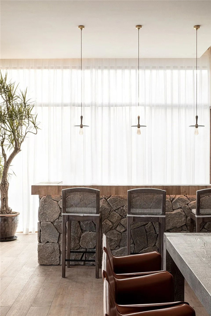 民宿酒吧設(shè)計(jì)-回歸山野的純白極簡風(fēng)精品民宿裝修設(shè)計(jì)方案