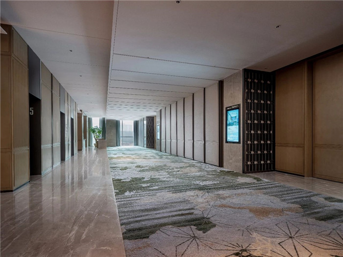 酒店宴會廳走廊設計-現(xiàn)代手法演繹西蜀風情 四川首家萬怡酒店設計賞析 酒店宴會廳走廊設計-現(xiàn)代手法演繹西蜀風情 四川首家萬怡酒店設計賞析