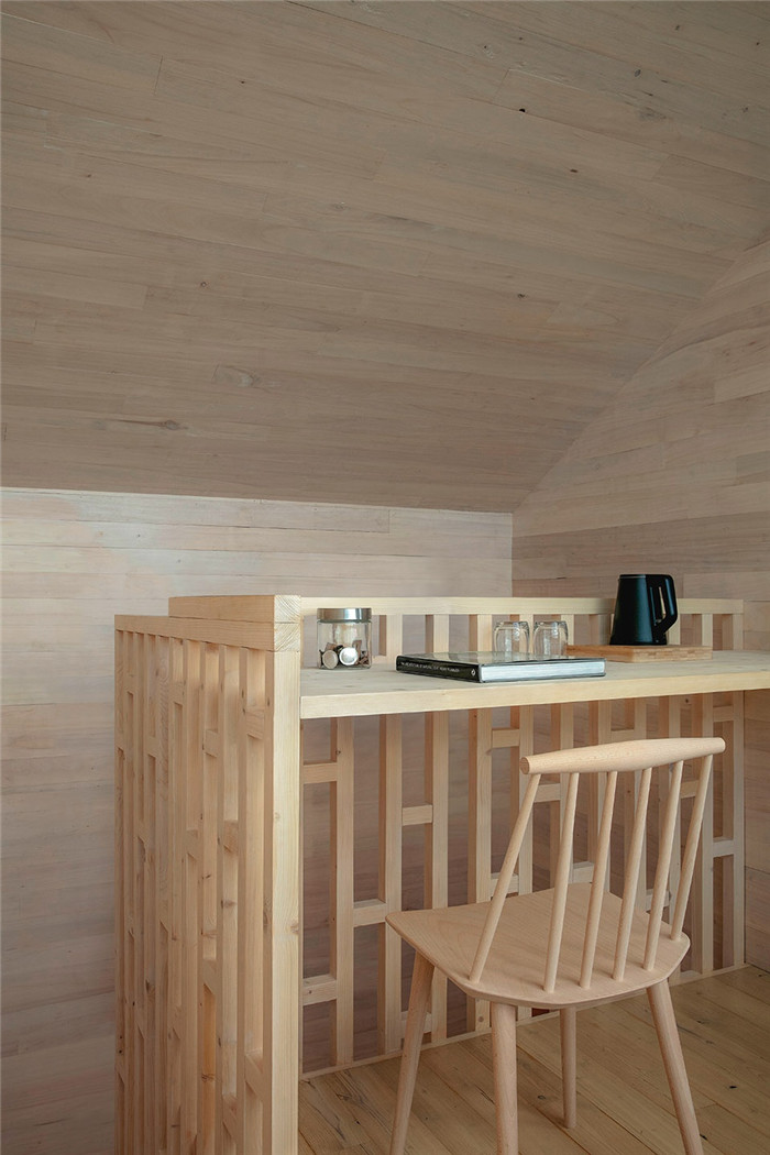 酒店室內(nèi)設(shè)計(jì)-國外反傳統(tǒng)的48°Nord奢華度假酒店設(shè)計(jì)方案