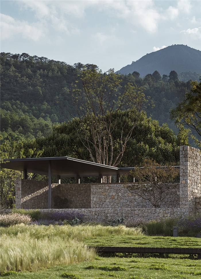 國內(nèi)首家Hylla Vintage野奢精品度假酒店設(shè)計案例 國內(nèi)首家Hylla Vintage野奢精品度假酒店設(shè)計案例