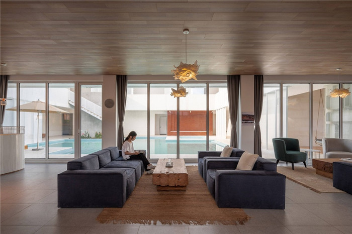 民宿休閑區(qū)設(shè)計-民宿設(shè)計鳥瞰圖-純白原木風景區(qū)內(nèi)部2層獨棟民宿設(shè)計方案