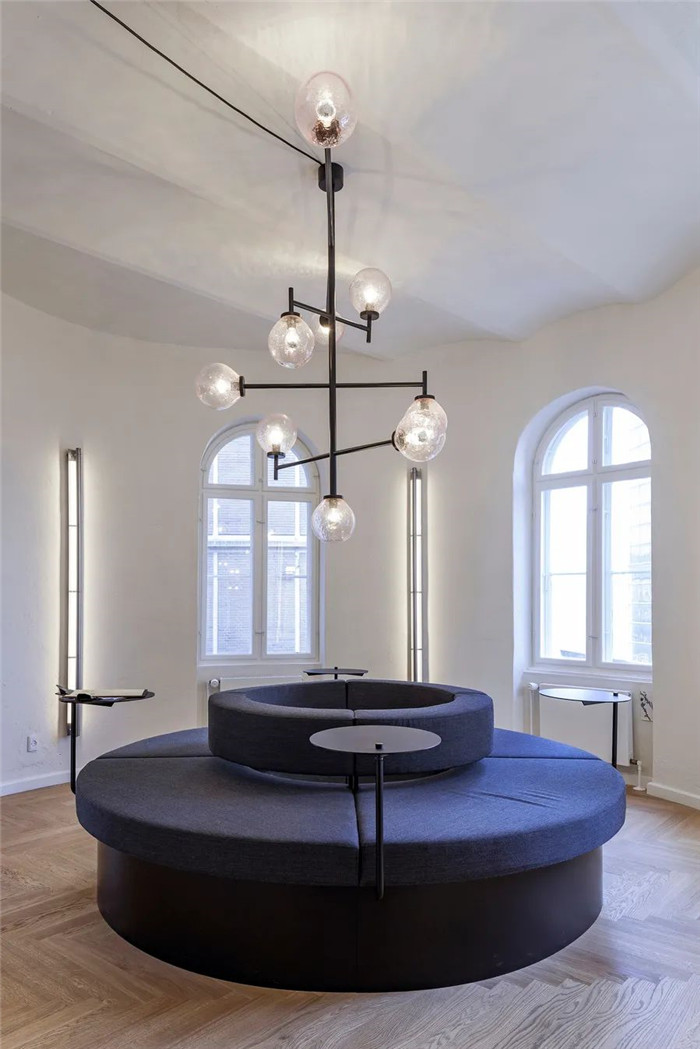 新舊設(shè)計(jì)相融合的工業(yè)風(fēng)精品酒店翻新改造設(shè)計(jì)方案 新舊設(shè)計(jì)相融合的工業(yè)風(fēng)精品酒店翻新改造設(shè)計(jì)方案