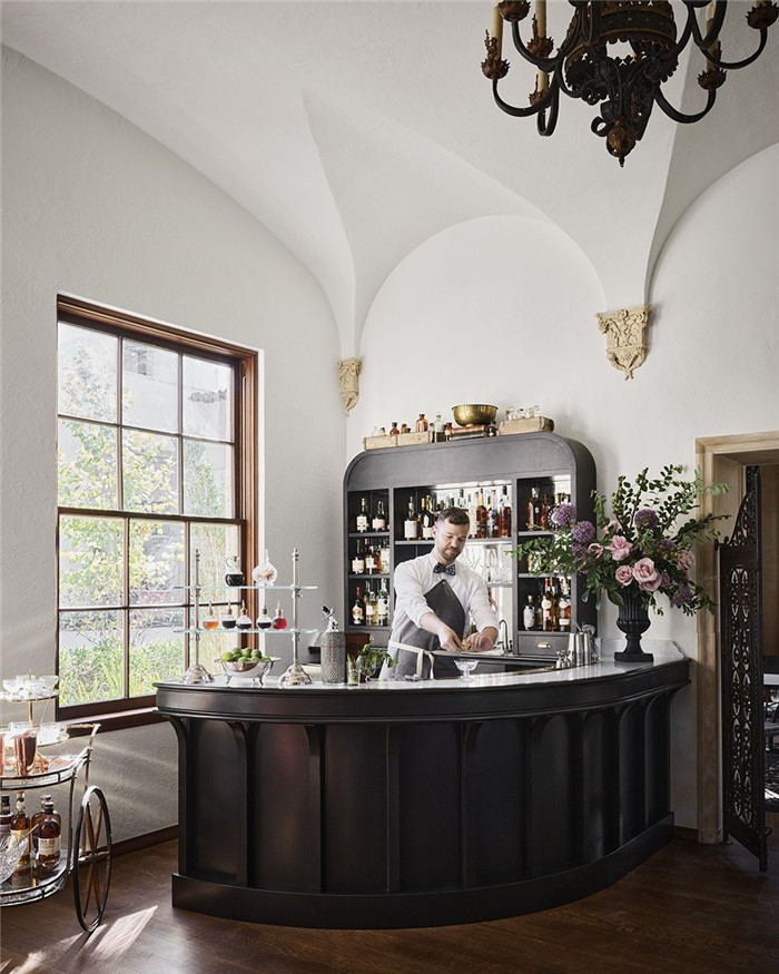 國外意大利風格豪宅改造花園度假酒店設計案例