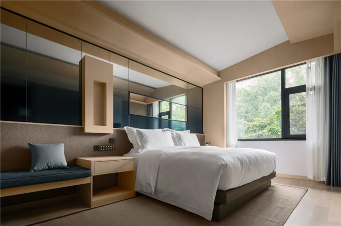 非標(biāo)準(zhǔn)化五星級(jí)酒店酒店客房升級(jí)改造設(shè)計(jì)案例