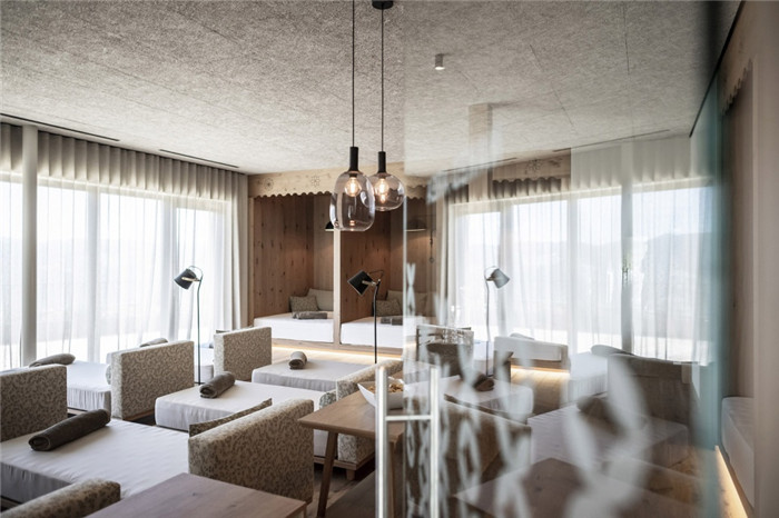 酒店汗蒸房設計-意大利Gfell高品質(zhì)度假酒店設計案例分析