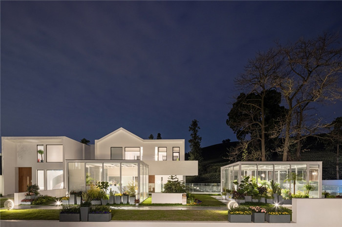 極簡美學(xué)   陌領(lǐng)融郡精品民宿酒店設(shè)計(jì)案例