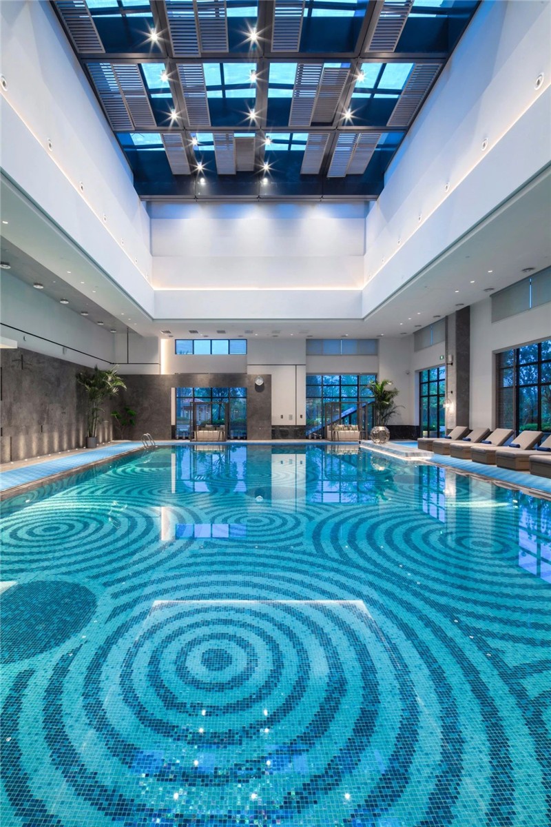 現(xiàn)代新中式岳陽(yáng)鉑爾曼五星級(jí)酒店設(shè)計(jì)賞析