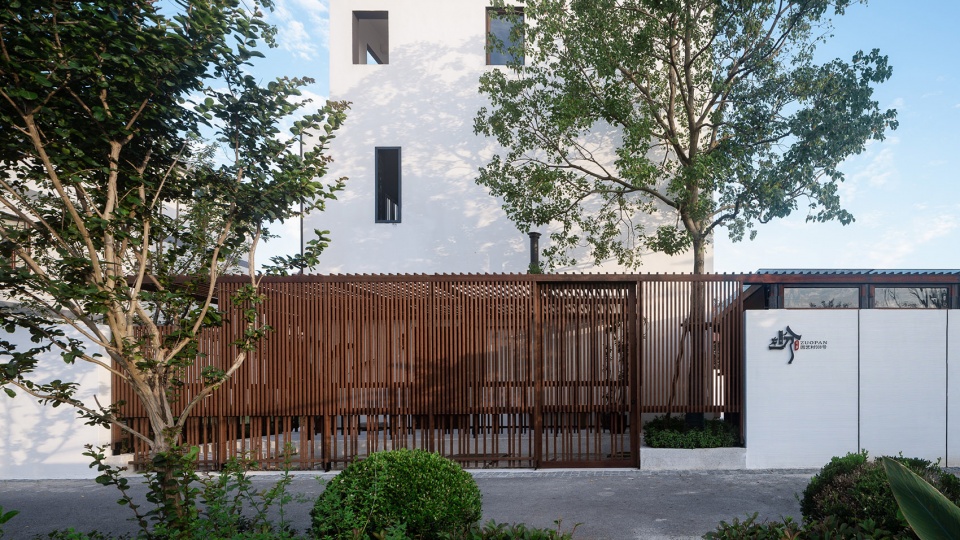 民宿入口設(shè)計特色鄉(xiāng)村民宿設(shè)計推薦：上海左盼民宿改造設(shè)計方案