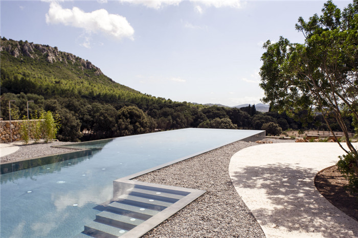 建筑師開的民宿  國外野奢型原生態(tài)民宿設(shè)計(jì)