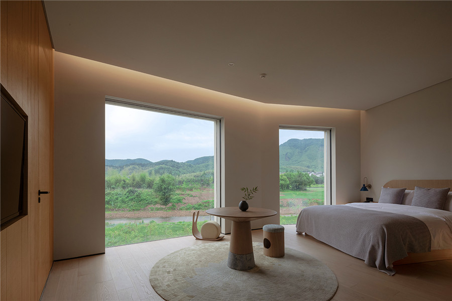 原木色無(wú)風(fēng)格酒店設(shè)計(jì) 沂水花間堂精品酒店設(shè)計(jì)賞析 原木色無(wú)風(fēng)格酒店設(shè)計(jì) 沂水花間堂精品酒店設(shè)計(jì)賞析