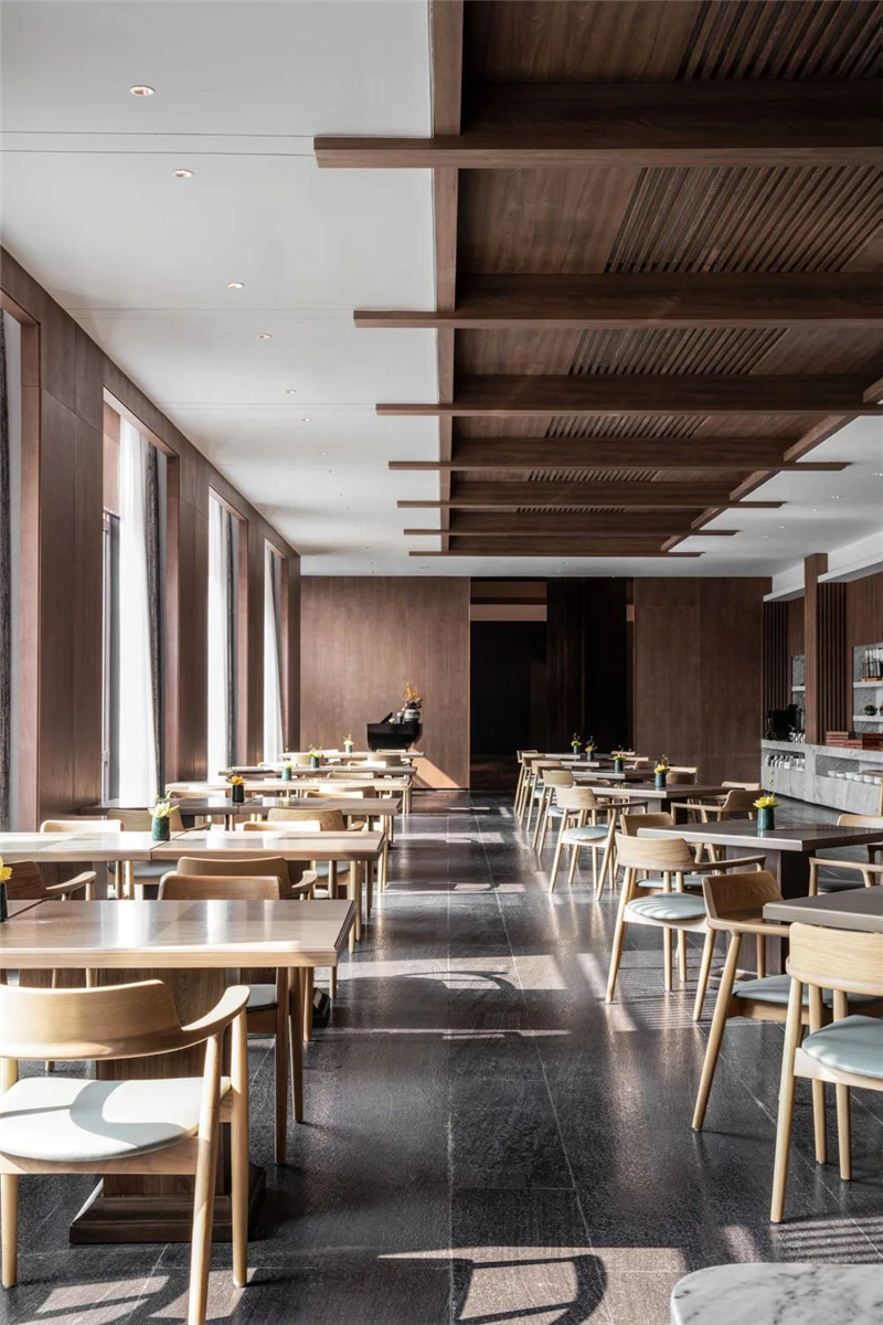 濰坊桂水逸扉新中式五星級酒店設(shè)計案例 濰坊桂水逸扉新中式五星級酒店設(shè)計案例