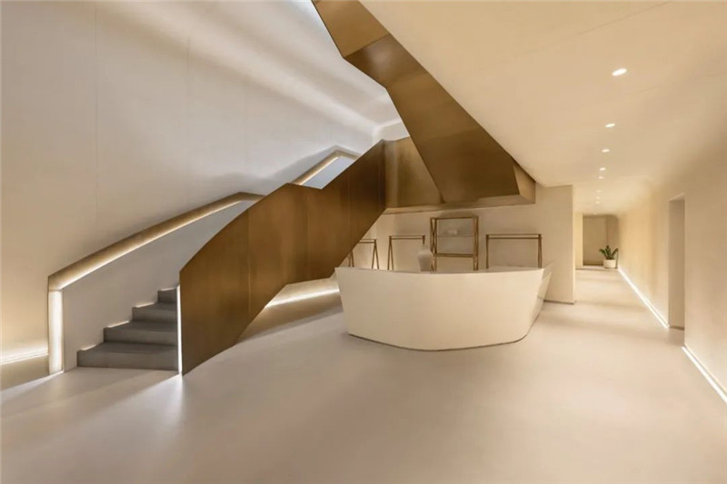 迪拜棕櫚塔AURA SKYPOOL度假酒店設(shè)計(jì)賞析 迪拜棕櫚塔AURA SKYPOOL度假酒店設(shè)計(jì)賞析