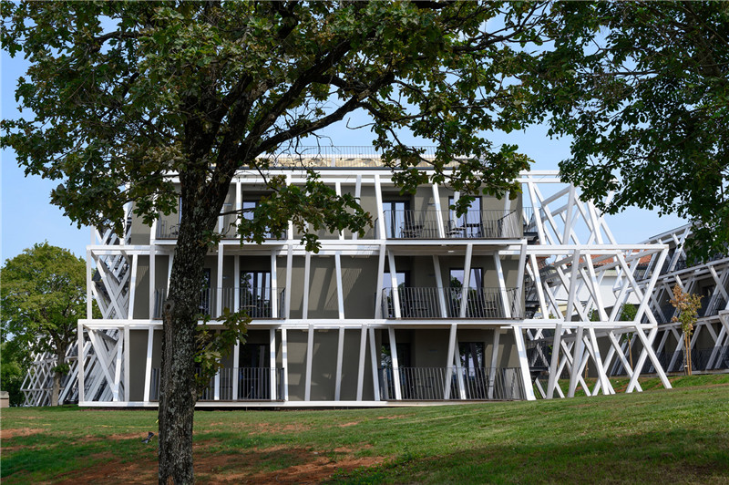 Maestoso酒店外觀翻新改造設(shè)計(jì)案例 Maestoso酒店外觀翻新改造設(shè)計(jì)案例