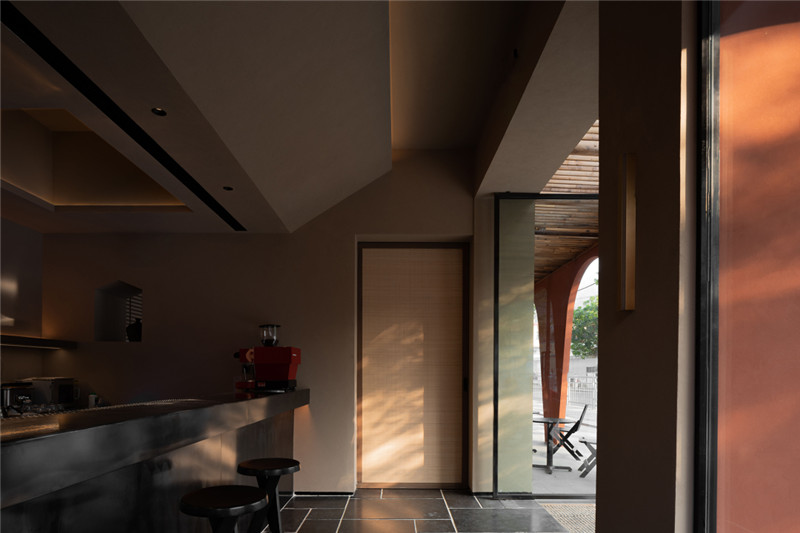 自然之境 深圳苫也未名海民宿酒店設(shè)計(jì)賞析 自然之境 深圳苫也未名海民宿酒店設(shè)計(jì)賞析