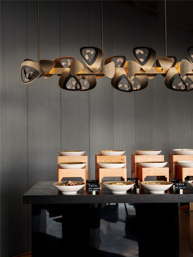 以海洋為主題靈感的?？谒鞣铺卮缶频暝O計方案賞析