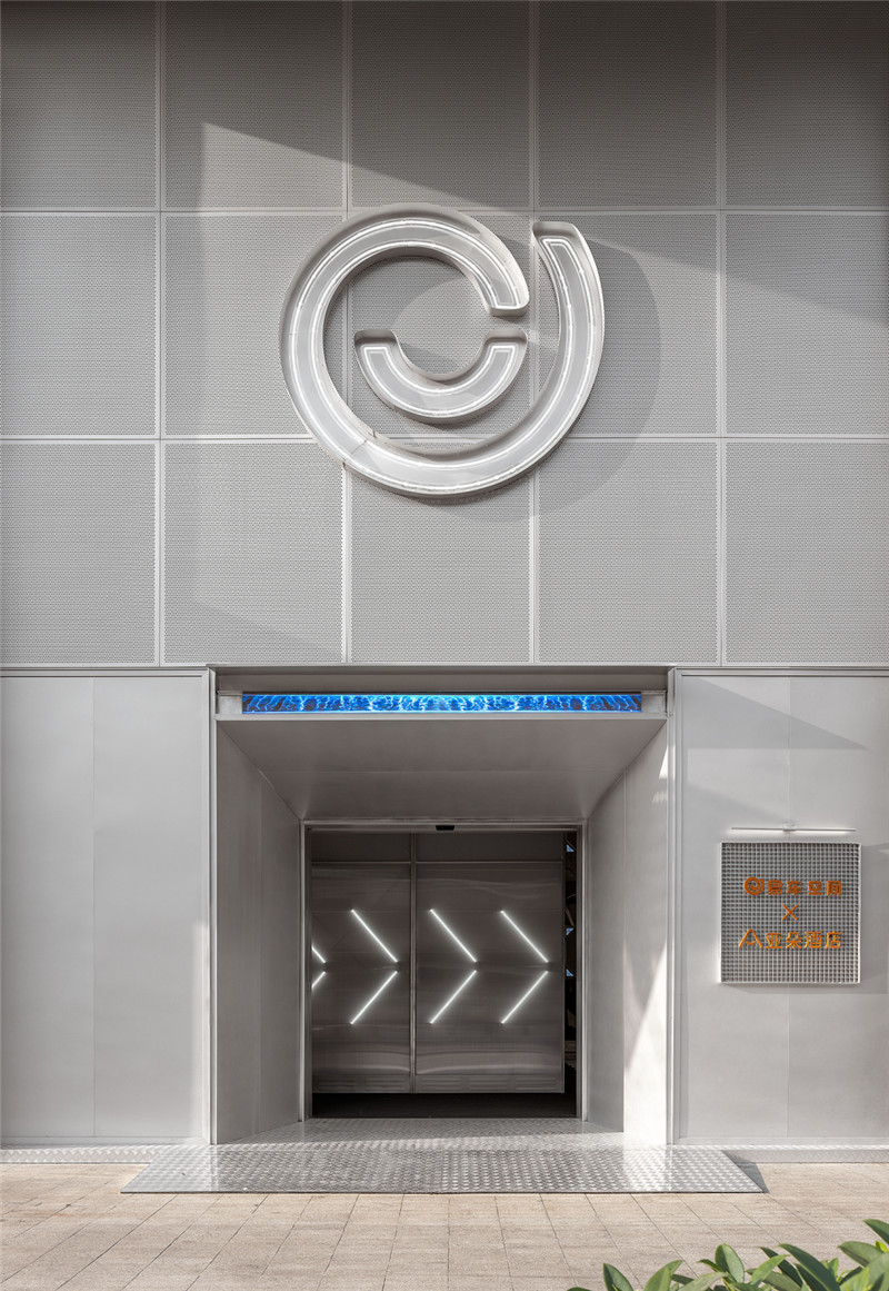 以汽車為主題的深圳易車亞朵汽車概念酒店設(shè)計(jì)