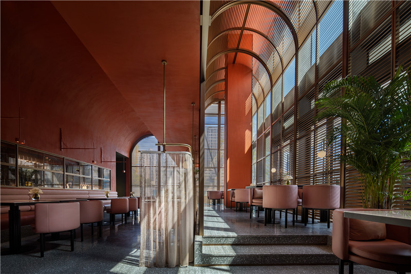 以劇場為主題的深圳南山希爾頓歡朋酒店設(shè)計方案