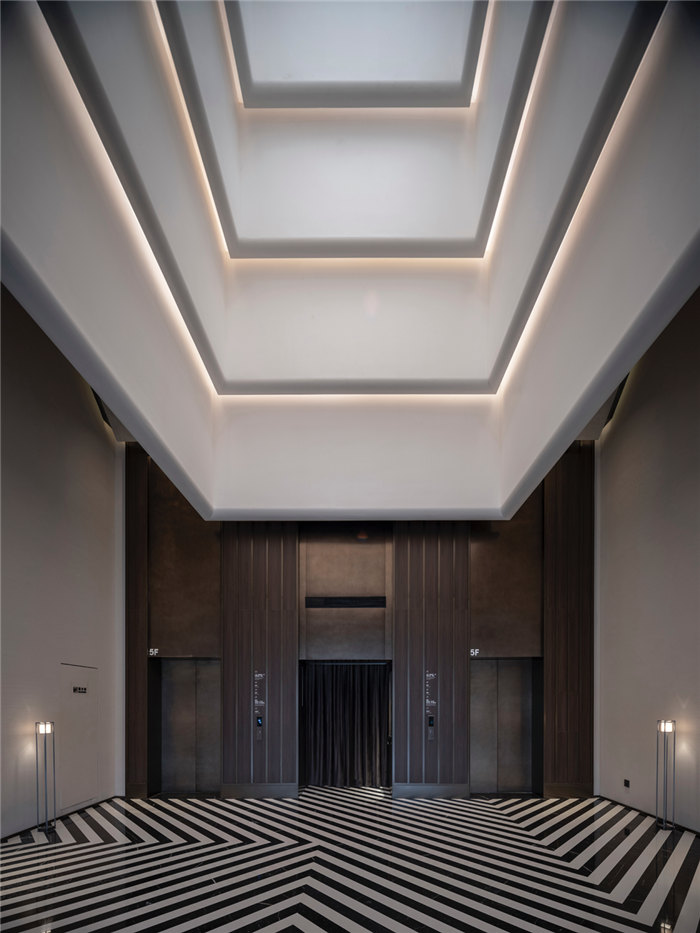 重慶特色人文酒店   W PLUS 精品酒店設(shè)計(jì)賞析