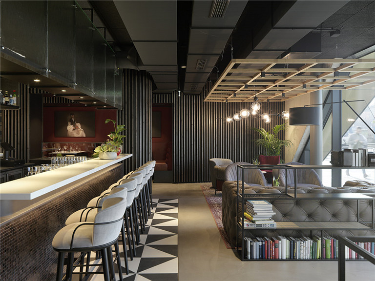 維也納The Rock生活方式娛樂(lè)酒店設(shè)計(jì)案例