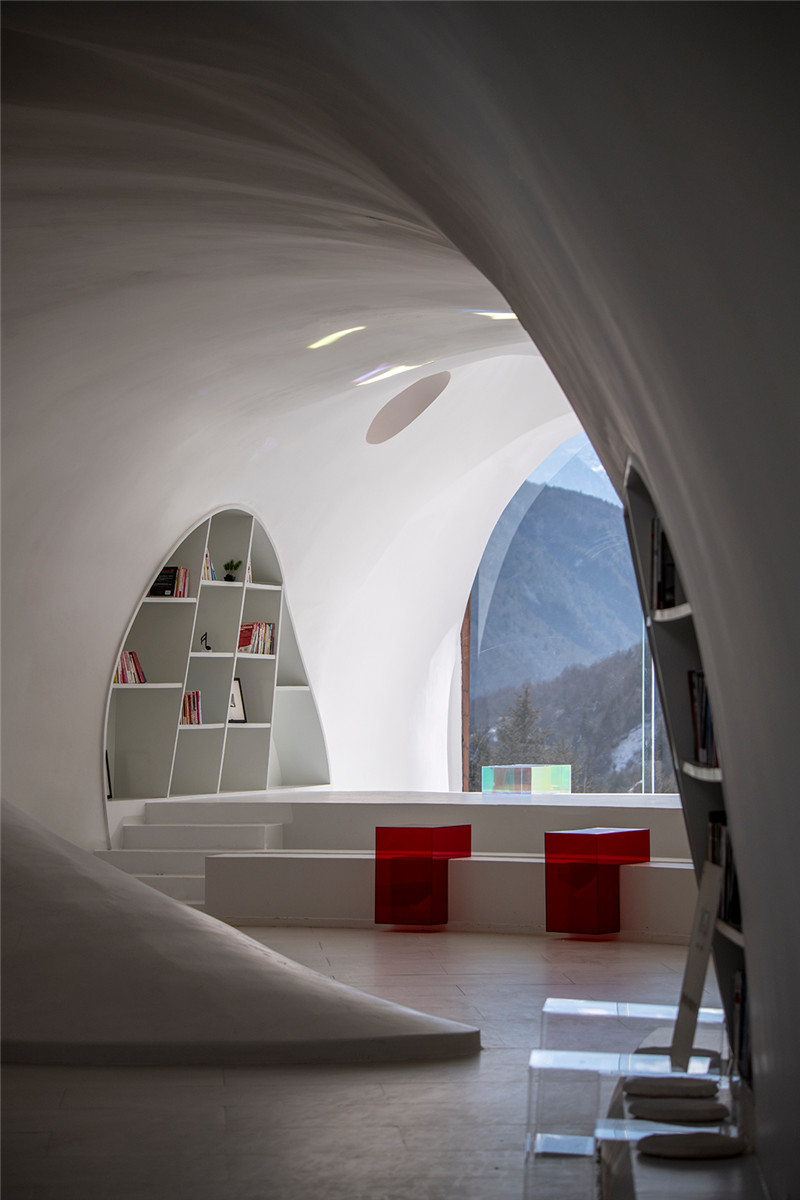 四川康定RGB特色野奢溫泉民宿改造設(shè)計 四川康定RGB特色野奢溫泉民宿改造設(shè)計