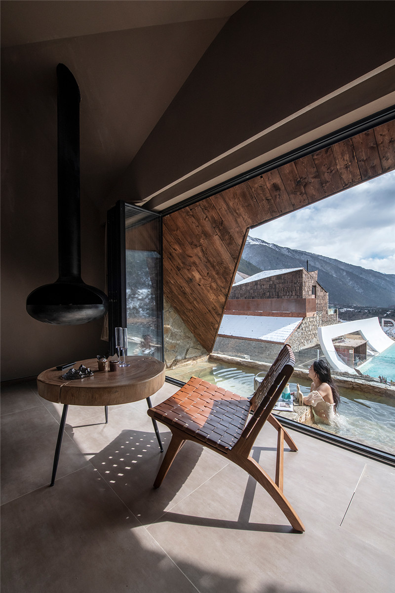 四川康定RGB特色野奢溫泉民宿改造設(shè)計 四川康定RGB特色野奢溫泉民宿改造設(shè)計