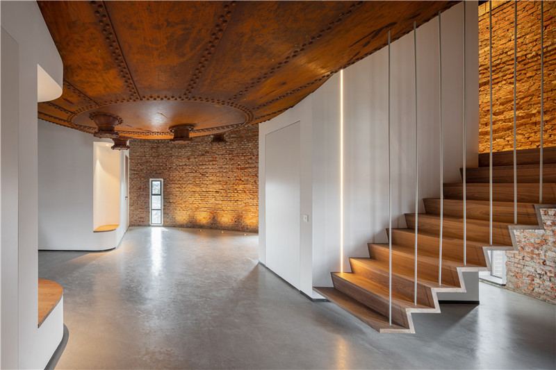 如家一般的荷蘭水塔極簡風精品酒店設(shè)計 如家一般的荷蘭水塔極簡風精品酒店設(shè)計