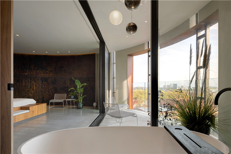 如家一般的荷蘭水塔極簡風精品酒店設(shè)計 如家一般的荷蘭水塔極簡風精品酒店設(shè)計