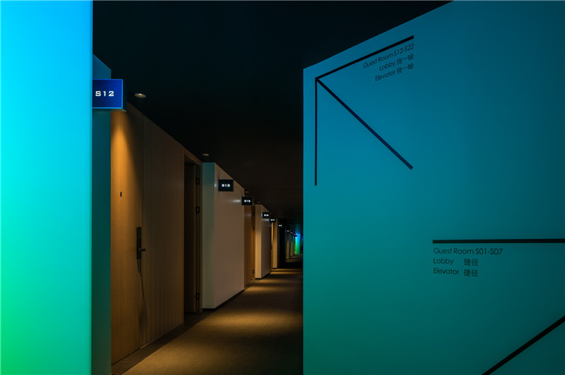 成都SFEEL設(shè)計(jì)師酒店太古里紀(jì)念店設(shè)計(jì) 成都SFEEL設(shè)計(jì)師酒店太古里紀(jì)念店設(shè)計(jì)