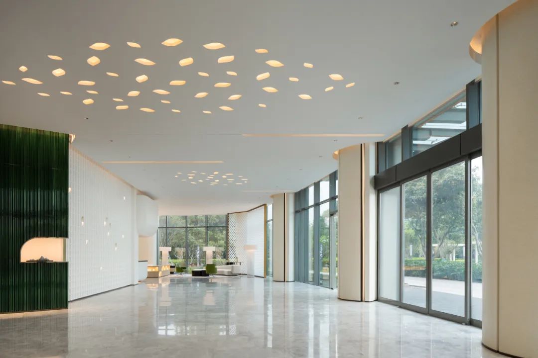 現(xiàn)代綠色自然理念三棵樹菁英酒店設(shè)計(jì)案例 現(xiàn)代綠色自然理念三棵樹菁英酒店設(shè)計(jì)案例
