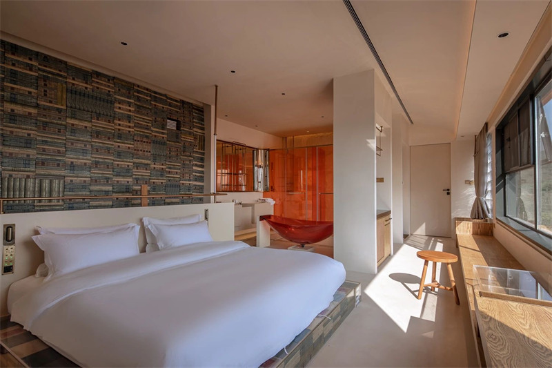 老糧倉(cāng)改造民宿  安徽未遲·萬(wàn)卷糧倉(cāng)民宿設(shè)計(jì)賞析