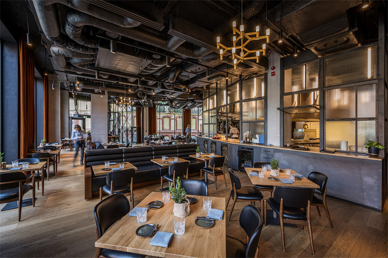 經(jīng)典懷舊風(fēng)波蘭The Bridge酒店改造設(shè)計方案 經(jīng)典懷舊風(fēng)波蘭The Bridge酒店改造設(shè)計方案