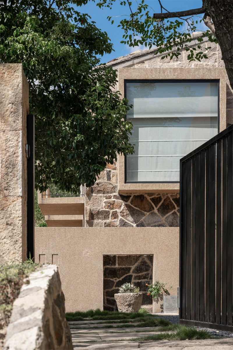 海邊石頭房改民宿  臺州石塘奢野既來民宿設(shè)計(jì)