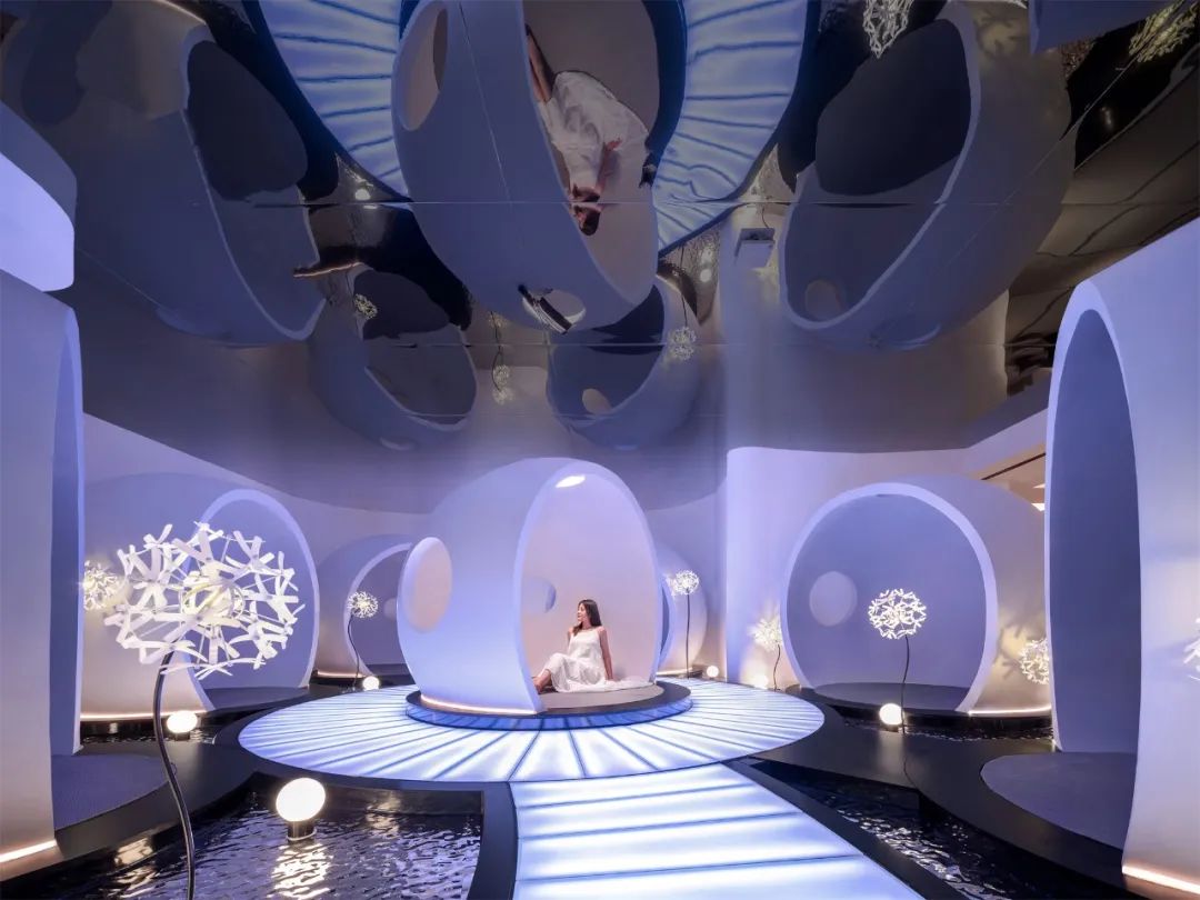 迎合Z時代審美 42度休閑溫泉洗浴酒店設(shè)計(jì) 迎合Z時代審美 42度休閑溫泉洗浴酒店設(shè)計(jì)