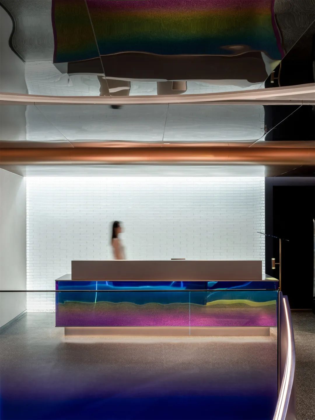 迎合Z時代審美 42度休閑溫泉洗浴酒店設(shè)計(jì) 迎合Z時代審美 42度休閑溫泉洗浴酒店設(shè)計(jì)