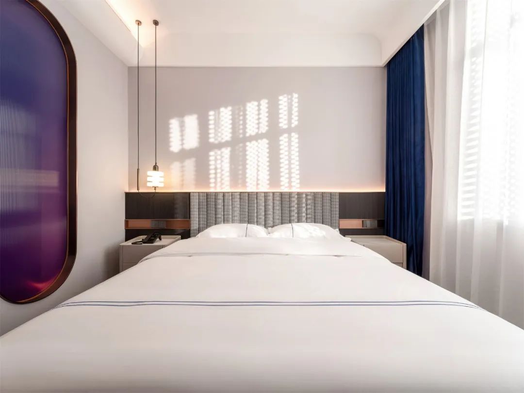 迎合Z時代審美 42度休閑溫泉洗浴酒店設(shè)計(jì) 迎合Z時代審美 42度休閑溫泉洗浴酒店設(shè)計(jì)