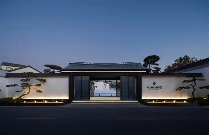 東方園林式布局 上海寬璟度假酒店設(shè)計(jì)案例 東方園林式布局 上海寬璟度假酒店設(shè)計(jì)案例