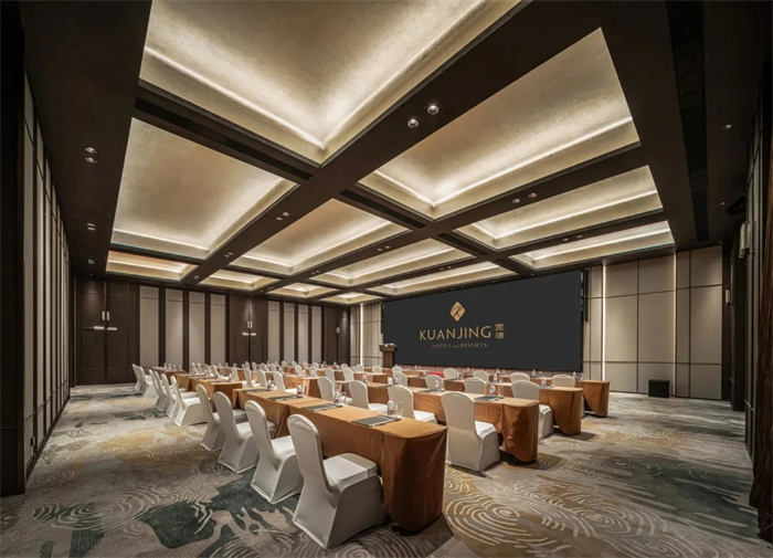 東方園林式布局 上海寬璟度假酒店設(shè)計(jì)案例 東方園林式布局 上海寬璟度假酒店設(shè)計(jì)案例