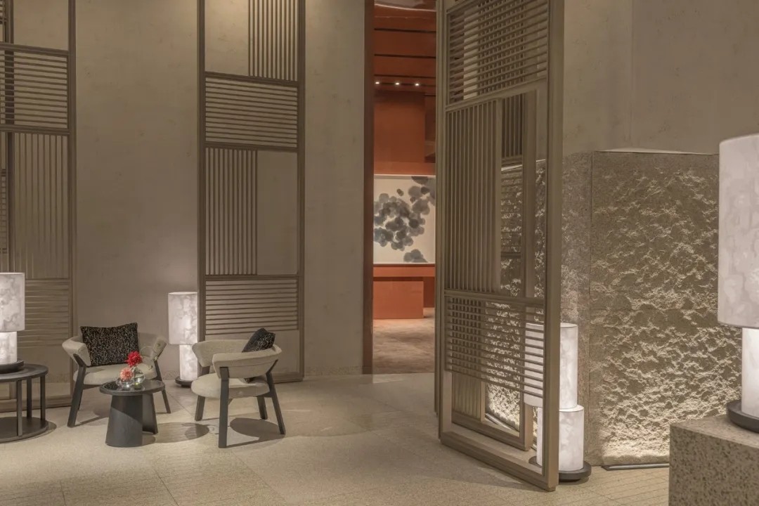 1722862847129676.jpg 640.webp (4).jpg