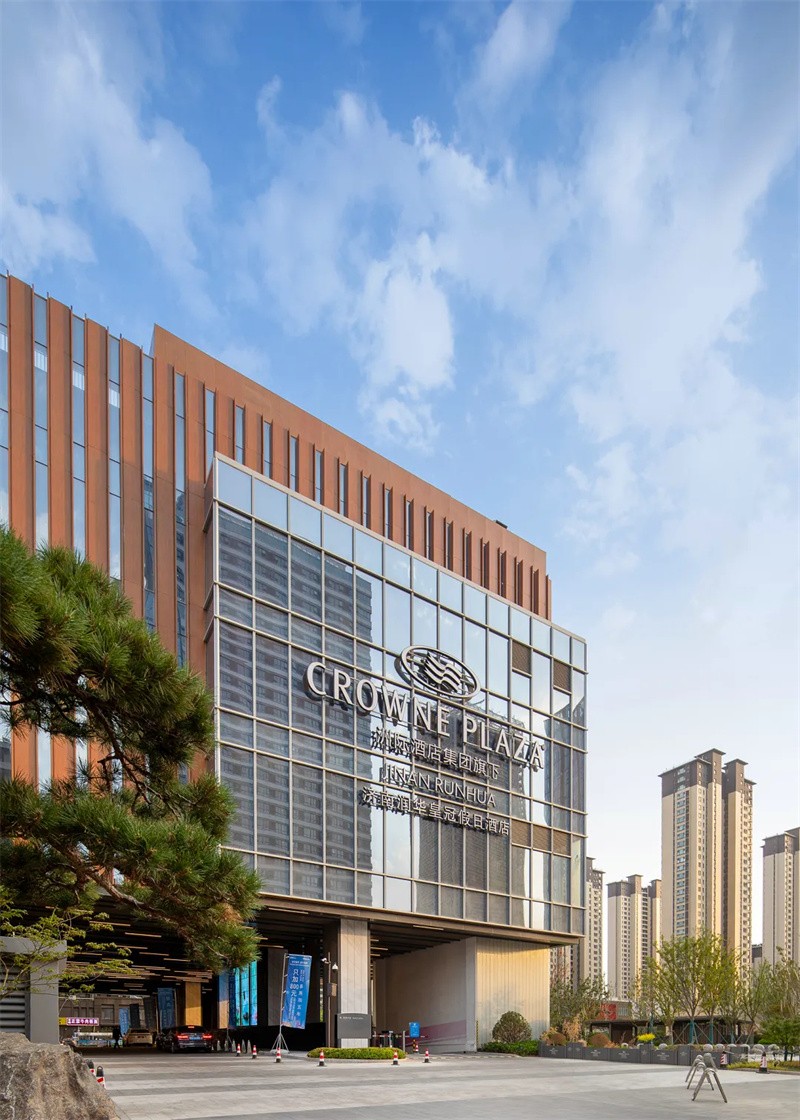 現代商務休閑度假 濟南潤華皇冠假日酒店設計 現代商務休閑度假 濟南潤華皇冠假日酒店設計